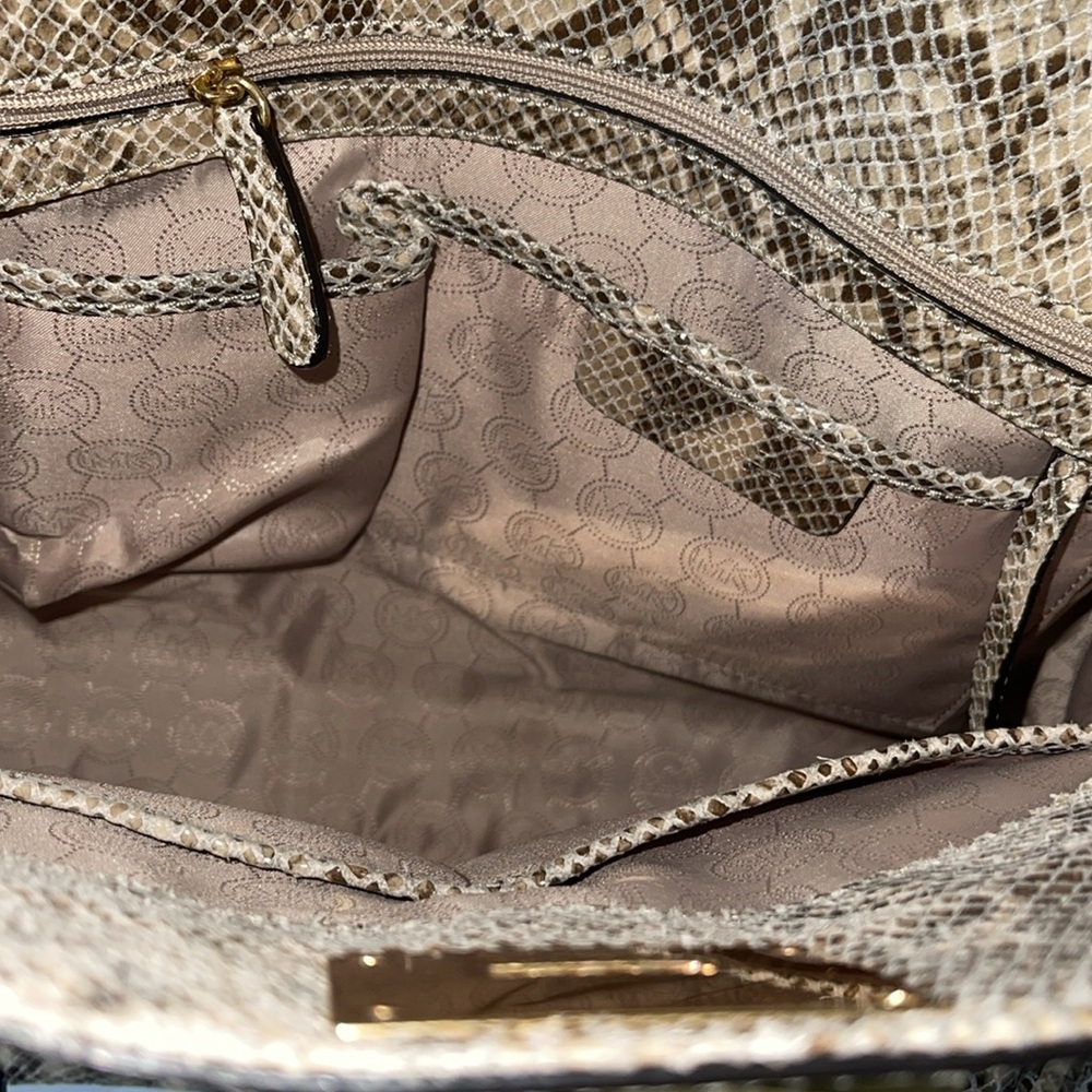 Michael Kors Python Hamilton Crossbody Satchel To… - image 6